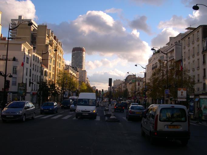  Circulation d'un dimanche soir sur l'Avenue d'Italie(13e)